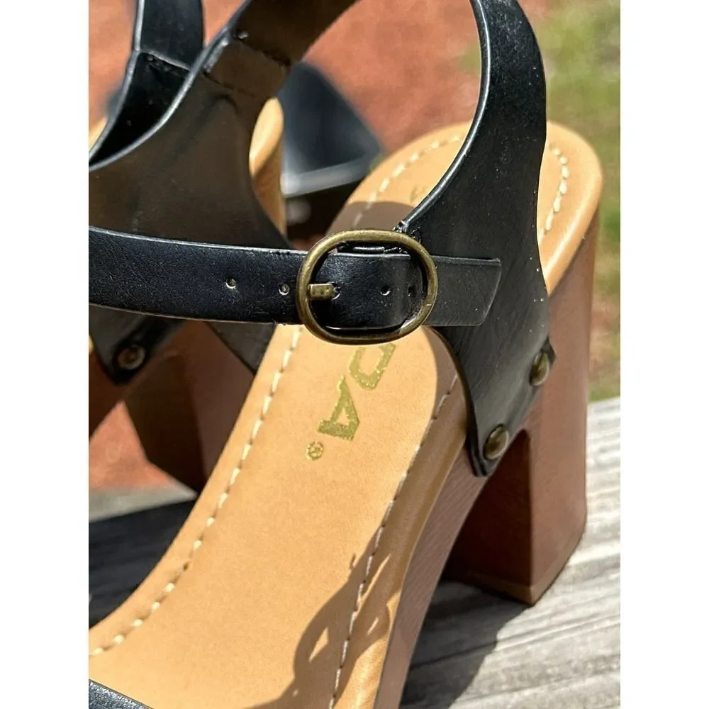 Soda CHIVAS ~ Women's Bold Buckles Studded Wedge Sandal lack Tan Size 7W